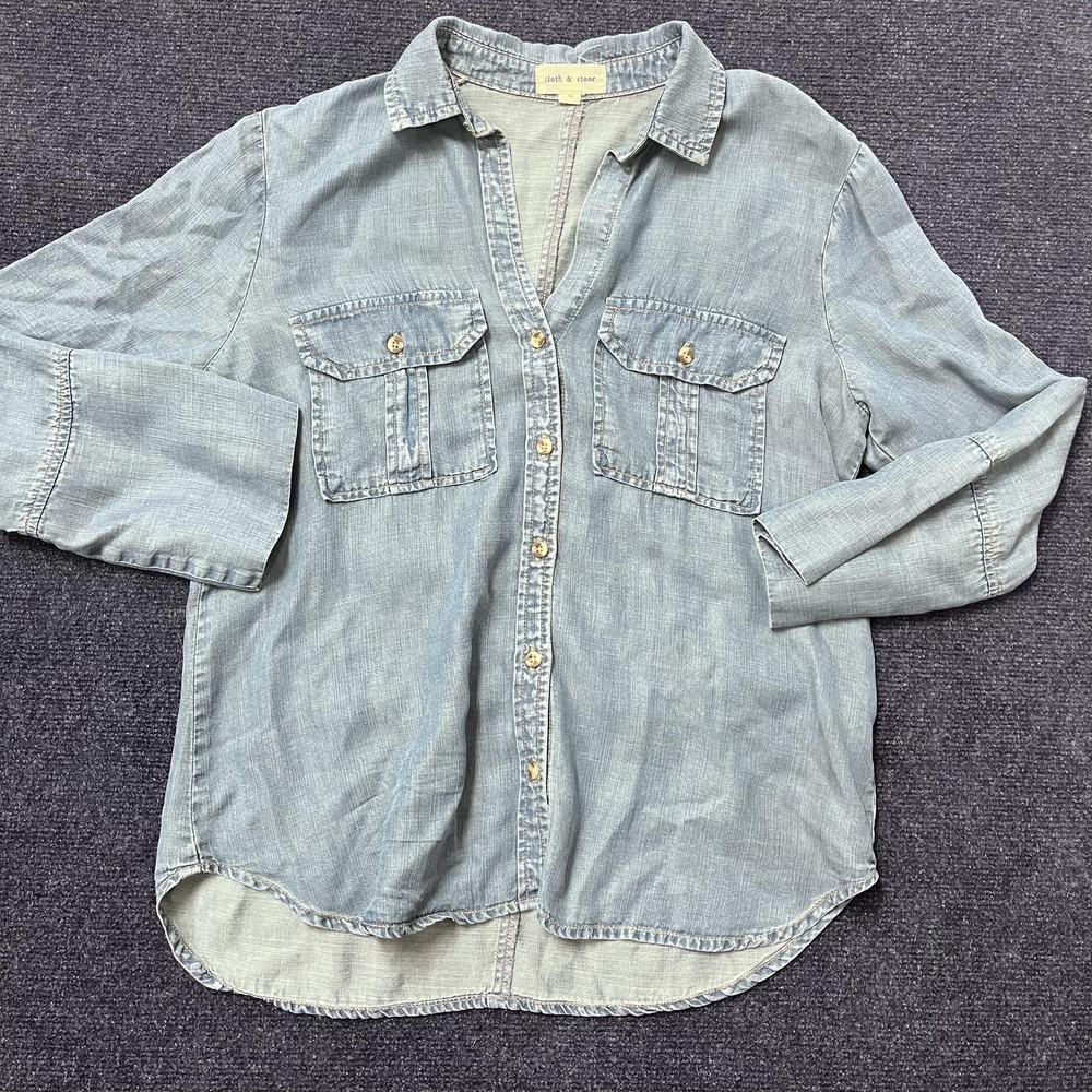 Cloth & Stone Shirt Womens Medium Light Blue Chambray Popover Henley CT68450